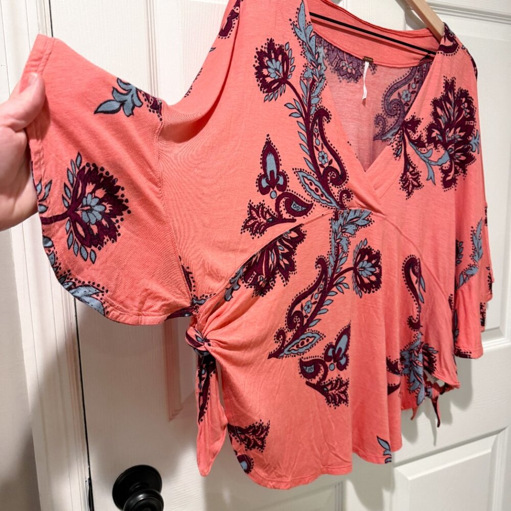 Free People Maui Wowie Boho Coral Paisley Side Tie Blouse Top Passion Flower SM - Picture 3 of 11